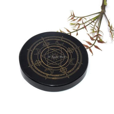 Star with Monophases Engraved Coaster On Black Agate