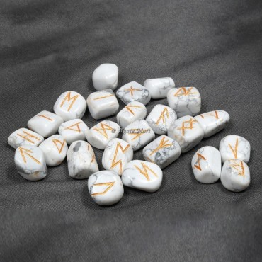 Howlite Rune Set