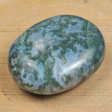 Moss Agate Palm Stones
